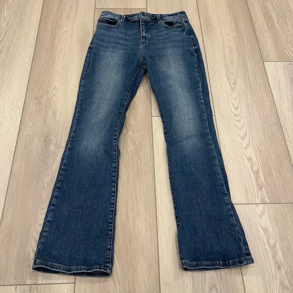 Pistola Women's Medium Wash Bootcut Jeans Size 30 - Picture 4 of 10